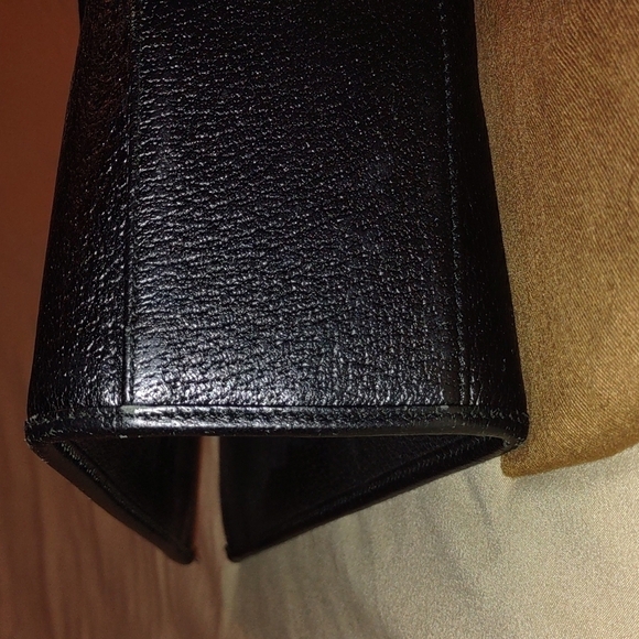 Gucci Business Satchel 100% Authentic - Picture 9 of 11